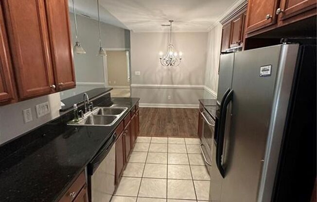 3 beds, 2 baths, $1,750, Unit UNIT 201