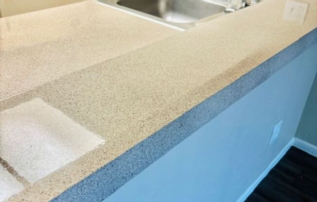 1 bed, 1 bath, 565 sqft, $999, Unit 148