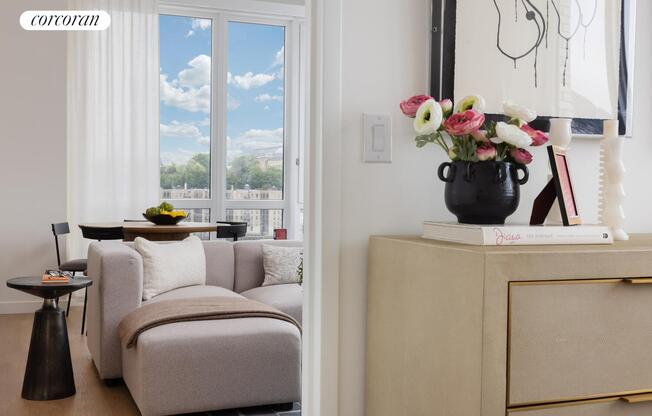 3 beds, 2 baths, $6,250, Unit 1202E