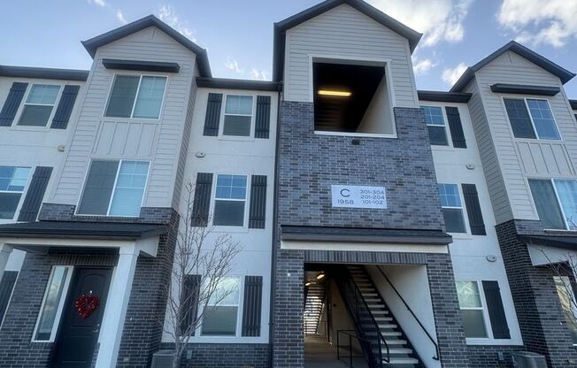 Beautiful Lehi Condo for rent!