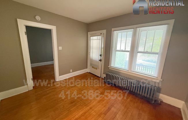 1637 S 68 ST