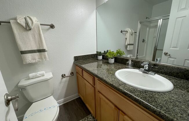 2 beds, 2 baths, 850 sqft, $3,005, Unit 811-01