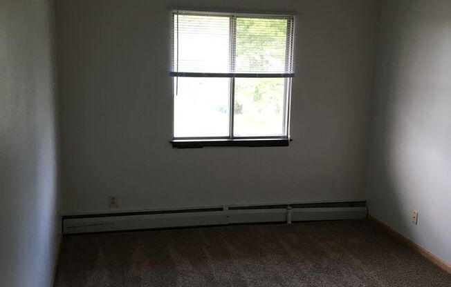 2 beds, 1 bath, 800 sqft, $950, Unit 29 #110