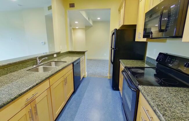 2 beds, 2 baths, 1,386 sqft, $1,675, Unit #19