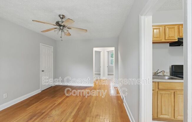 5906 THE ALAMEDA