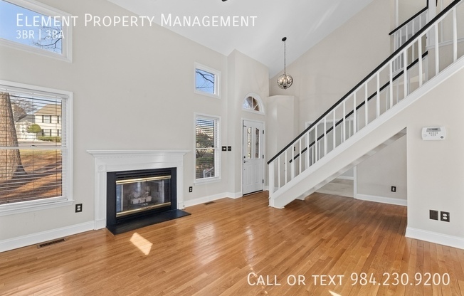 131 CUMBERLAND GRN DR