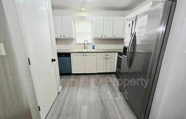 2 beds, 2 baths, 864 sqft, $1,345