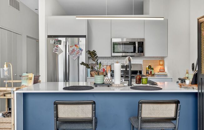 Studio, 1 bath, 534 sqft, $2,300, Unit 3449-413
