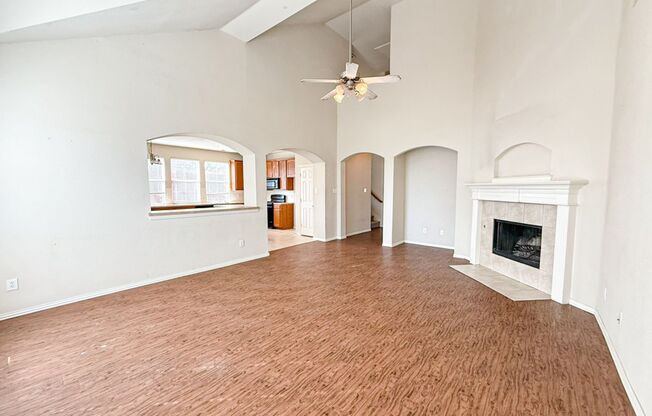 Spacious 4 bedroom home near Lake Ray Hubbard!