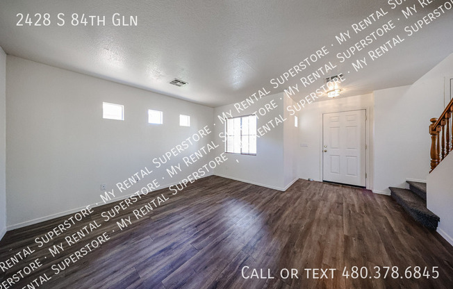 2428 S 84 GLN