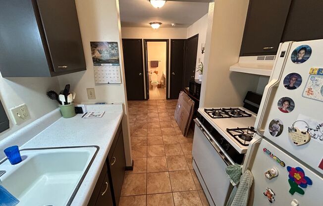1 bed, 1 bath, $995, Unit 342