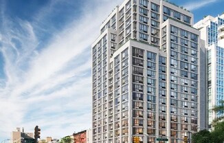 3 beds, 2 baths, 1,555 sqft, $12,000, Unit 21C