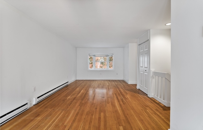 135 BOLTON ST