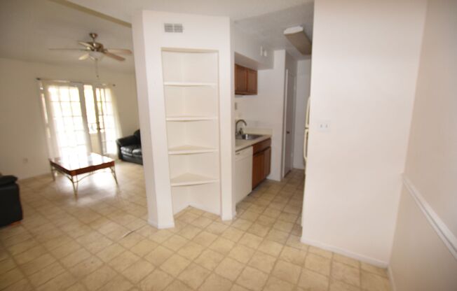 1 bed, 1 bath, $900, Unit # 3022