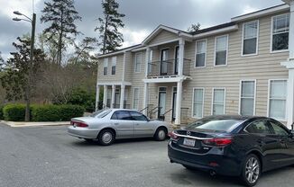 Spacious and Fully Updated 3/3 Townhome!