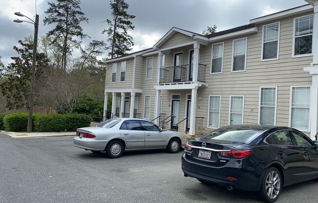 Spacious and Fully Updated 3/3 Townhome!