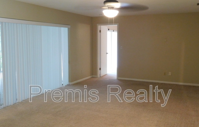 1840 OAK FOREST DRIVE W