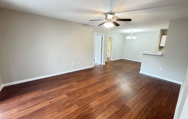 1 bed, 1 bath, 779 sqft, $1,150, Unit 5330