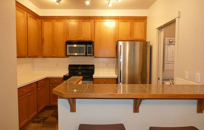 1 bed, 1 bath, $2,475, Unit # 304