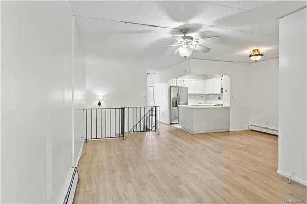 3 beds, 2 baths, 1,992 sqft, $2,900, Unit 2