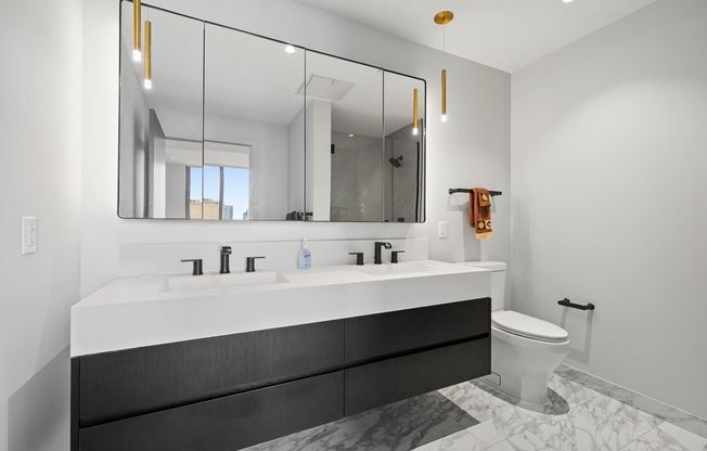 2 beds, 2 baths, 1,131 sqft, $7,500, Unit PH22E