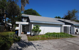 2877 WONDERWOOD LN
