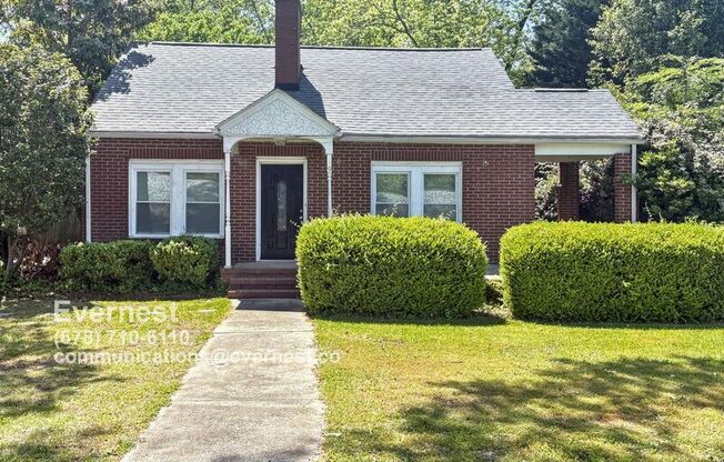 9 W MAIN ST