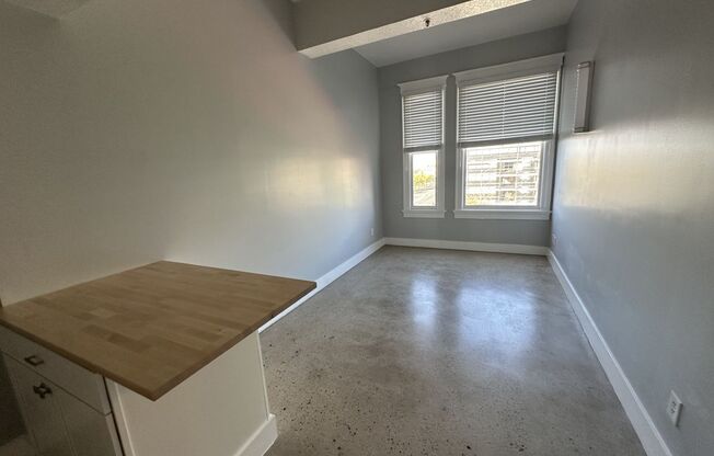 1 bed, 1 bath, 481 sqft, $1,299, Unit Unit 405