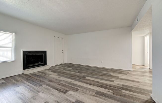 2 beds, 2 baths, 1,050 sqft, $899