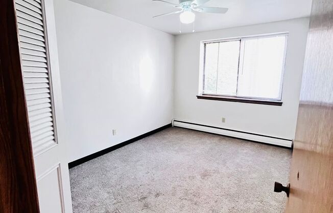 1 bed, 1 bath, $925, Unit 307