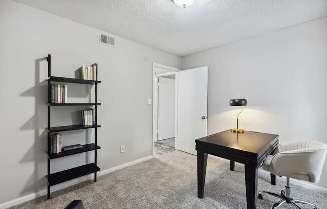 AT LINDEN RIDGE APARTMENTS