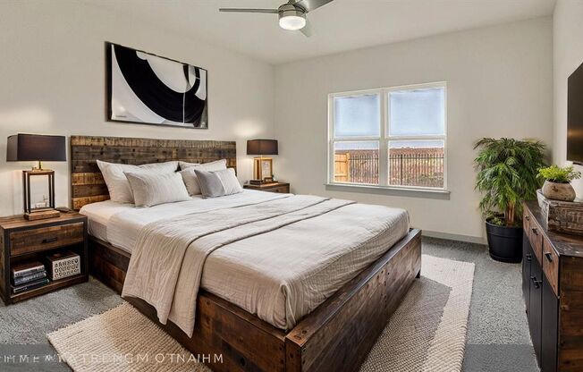 Welcome to 10917 Tildon Avenue, a stunning single-family home nestled in the vibrant city of Austin, TX!