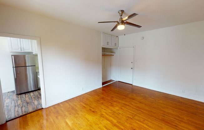 LXT - Lexington Ave Apts