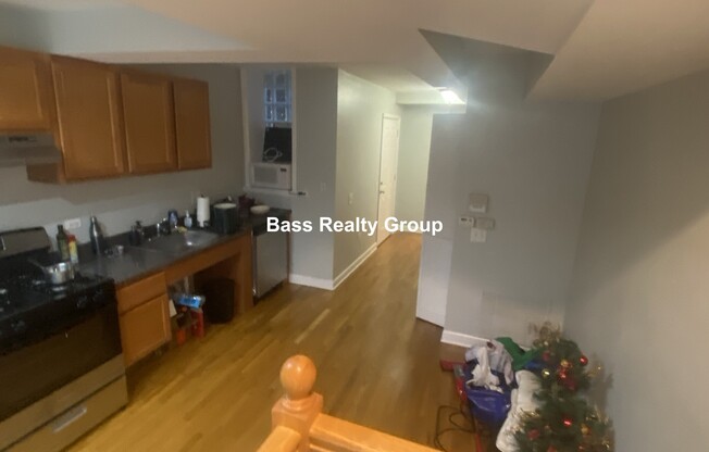 1 bed, 1 bath, $1,395