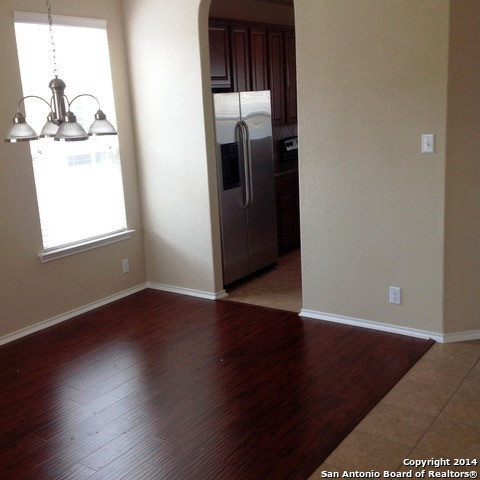 Clean Home Close to Randolph AFB (Converse)