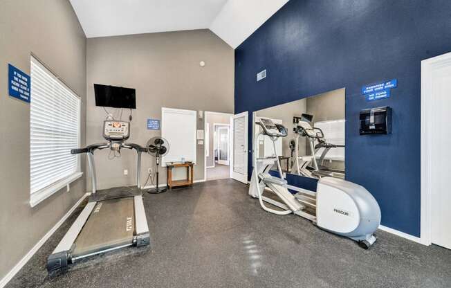 fitness room 1 Aloha Oregon Quatama Village Apartments 