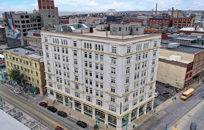 Studio, 1 bath, 535 sqft, $1,325, Unit 515