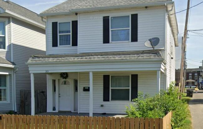 313 M ST