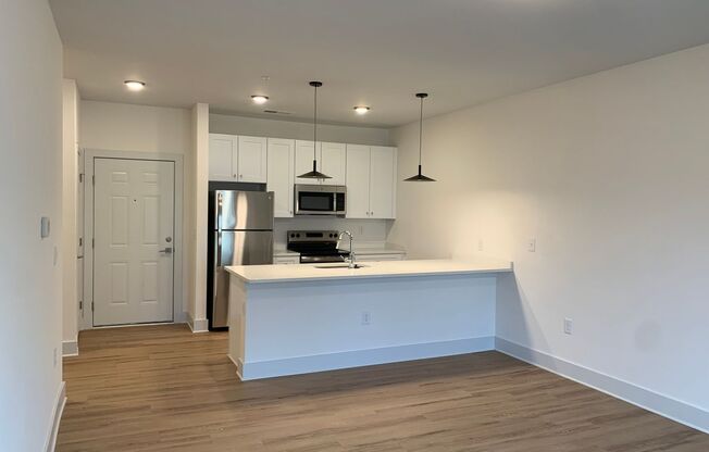 Beautiful Brand New Three Bedroom Apartment!