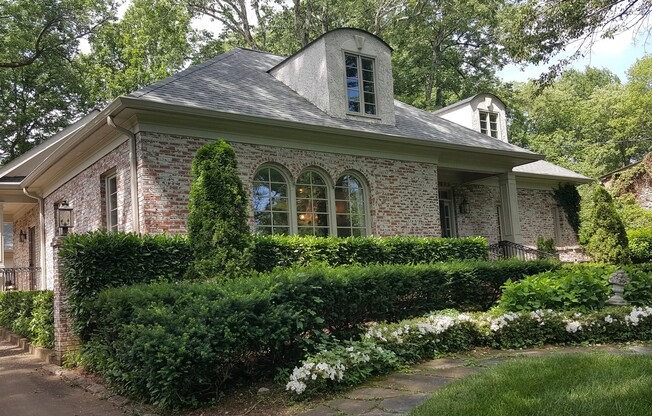 Belle Meade Property Available!