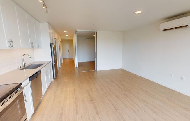 1 bed, 1 bath, 414 sqft, $2,295, Unit 503