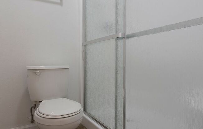 2 beds, 2 baths, 1,027 sqft, $2,595, Unit A-13