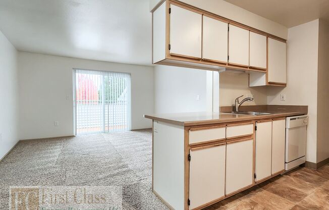 Minter Bridge Square