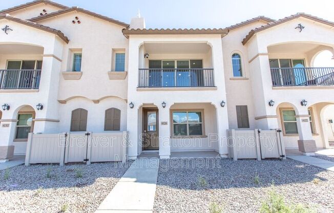 4126 E PINTO DR