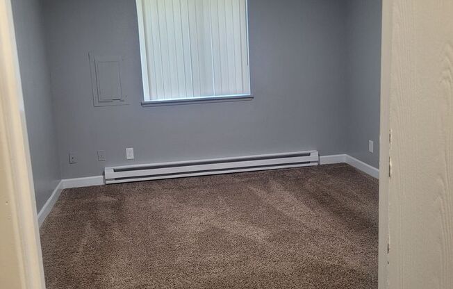 2 beds, 1 bath, 850 sqft, $1,575, Unit 1107 D5