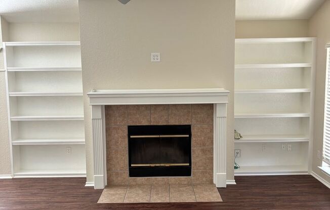 3 Bedroom 2 Bathroom Pflugerville Home(Heatherwilde Subdivision)