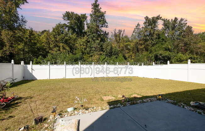4 beds, 2.5 baths, 1,903 sqft, $2,095