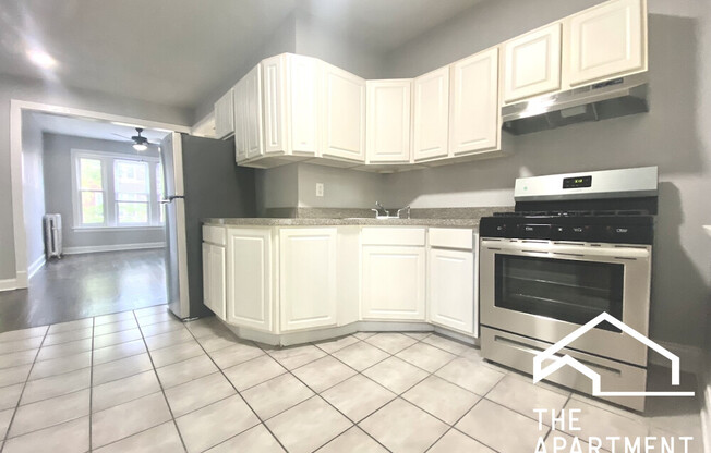 1253 W ROSEMONT AVE