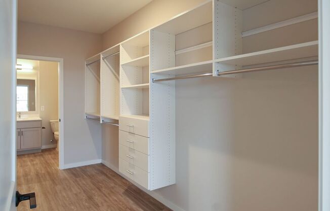 2 beds, 2 baths, 1,313 sqft, $2,900, Unit 509