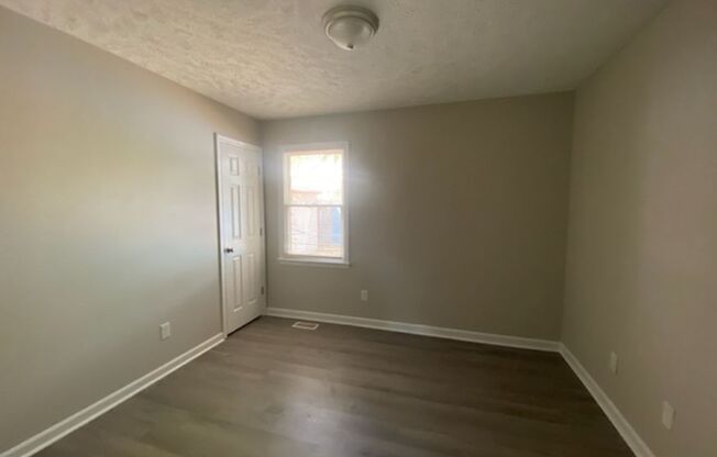 3 beds, 2 baths, $1,575